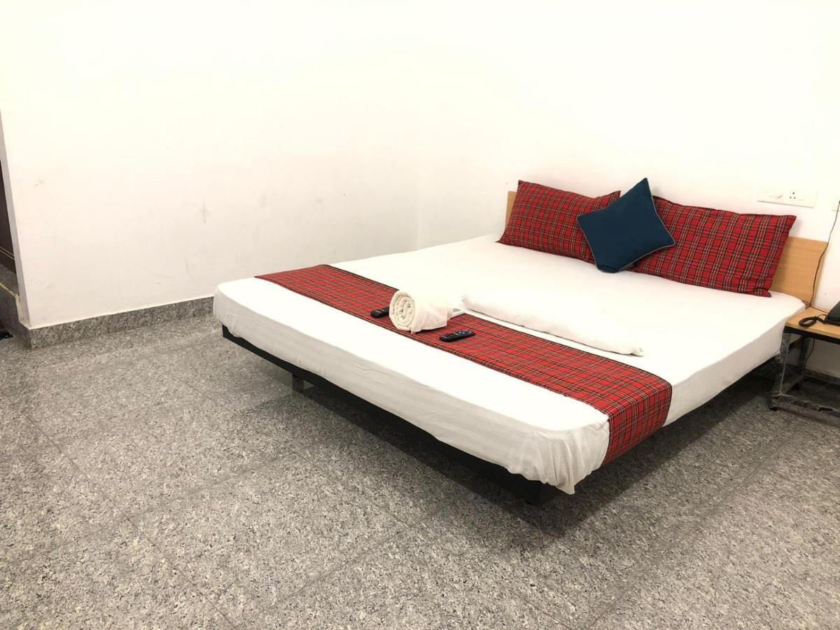ホテル Seascape Residency White Town ポンディシェリ エクステリア 写真